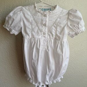 Feltman Brothers Girls ‘Victoria’ White Baby Romper